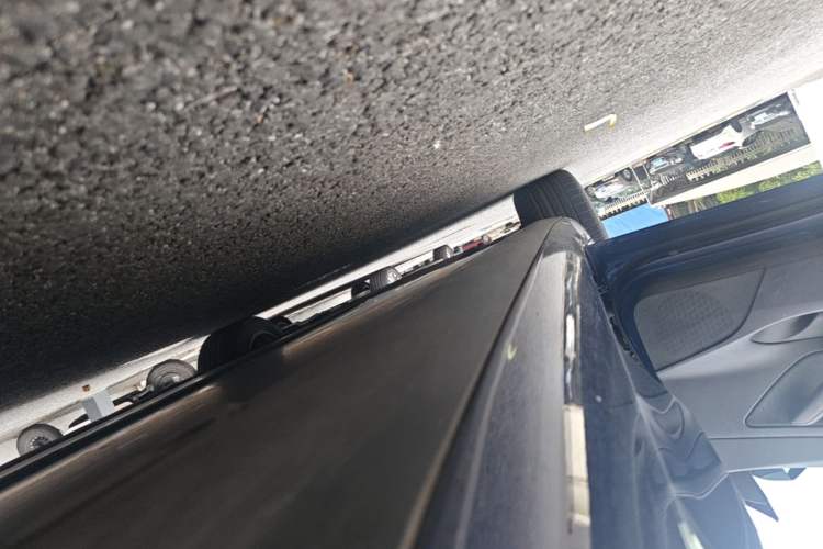 Used Tesla Model 3 2020 Standard Range Rear-Wheel Drive Upgraded Version Left Side Sill