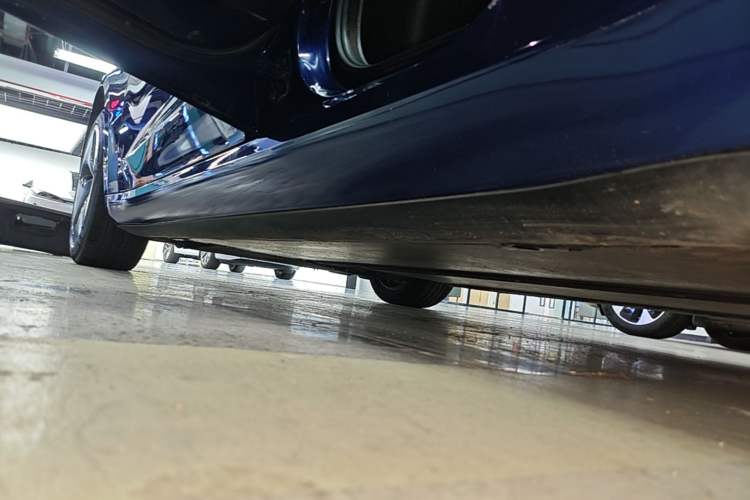 Used Tesla Model 3 2020 Standard Range Rear-Wheel Drive Upgraded Version Left Side Sill