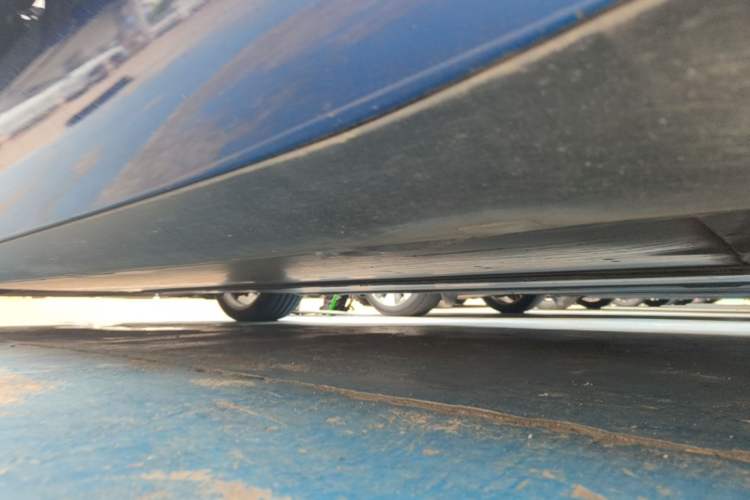 Used Tesla Model 3 2020 Refreshed Version Long-Range Rear-Wheel Drive Left Side Sill