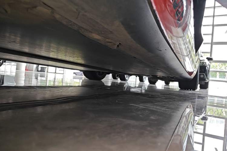 Used Tesla Model 3 2020 Revised Version Standard Range Rear-Wheel Drive – Upgraded Edition Left Side Sill