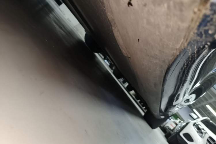 Used Tesla Model 3 2020 Revised Version Standard Range Rear-Wheel Drive – Upgraded Edition Left Side Sill