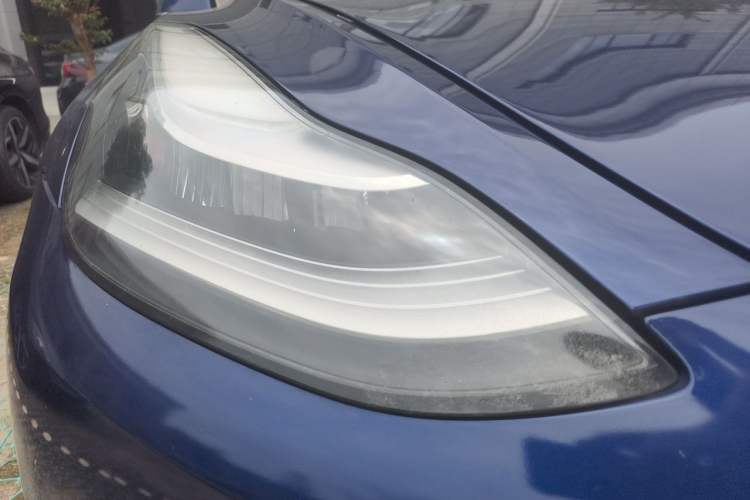 Used Tesla Model 3 2020 Standard Range Rear-Wheel Drive Upgraded Version Right Front Headlight