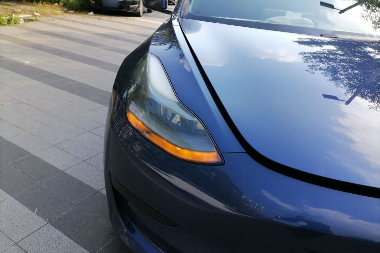 Used Tesla Model 3 2020 Revised Version Standard Range Rear-Wheel Drive – Upgraded Edition Right Front Headlight