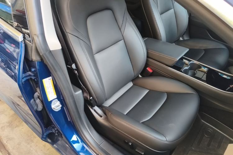 Used Tesla Model 3 2020 Revised Version Standard Range Rear-Wheel Drive – Upgraded Edition Right Front Seat