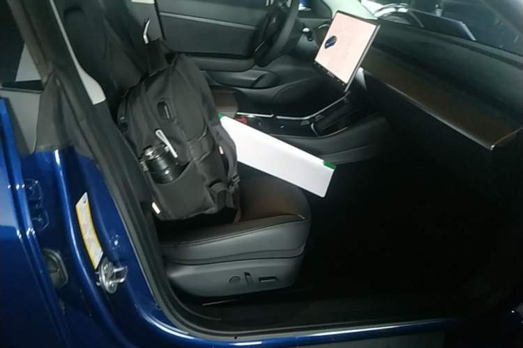 Used Tesla Model 3 2020 Standard Range Rear-Wheel Drive Upgraded Version Right Front Seat