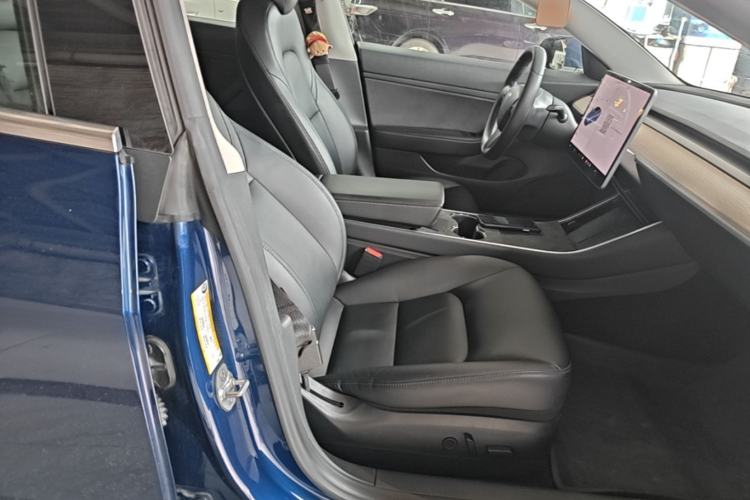 Used Tesla Model 3 2020 Standard Range Rear-Wheel Drive Upgraded Version Right Front Seat