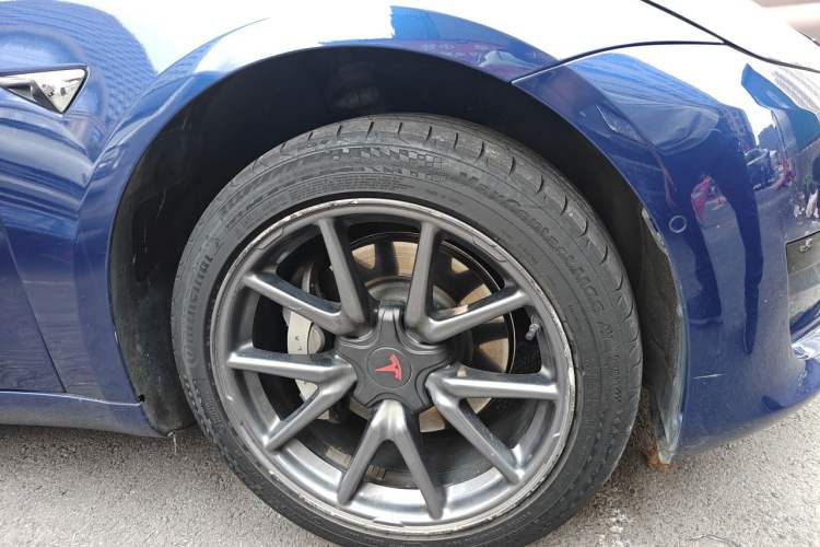 Used Tesla Model 3 2020 Standard Range Rear-Wheel Drive Upgraded Version Right Front Wheel Hub