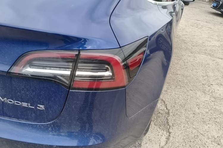 Used Tesla Model 3 2020 Standard Range Rear-Wheel Drive Upgraded Version Right Rear Taillight