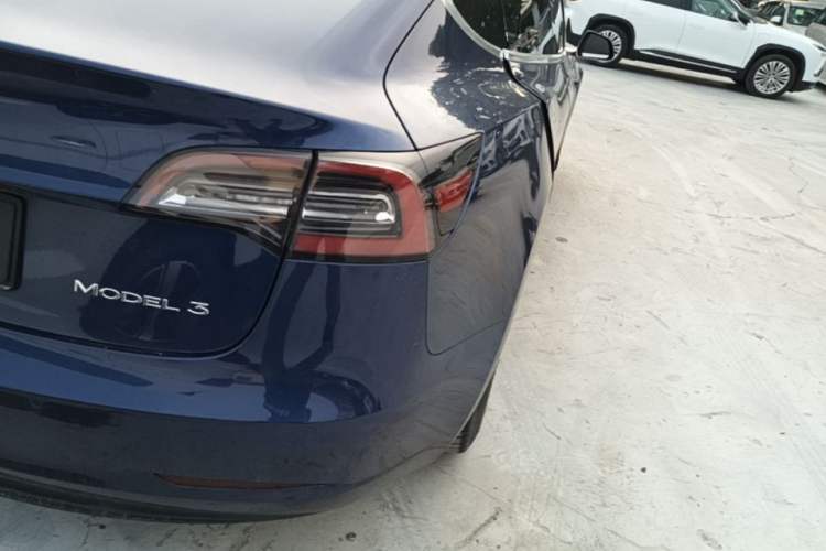 Used Tesla Model 3 2020 Standard Range Rear-Wheel Drive Upgraded Version Right Rear Taillight