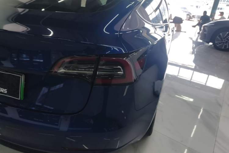 Used Tesla Model 3 2020 Standard Range Rear-Wheel Drive Upgraded Version Right Rear Taillight