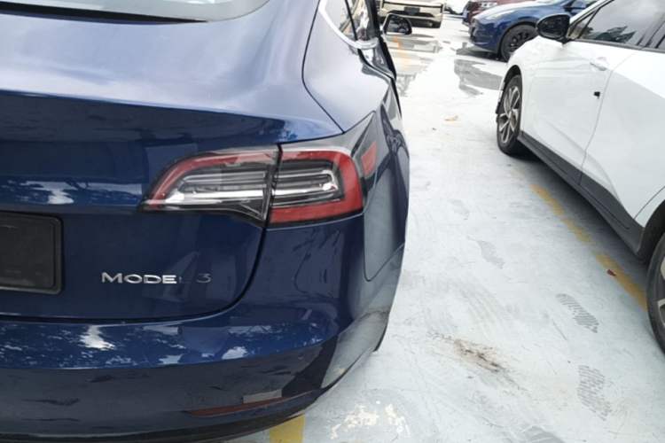 Used Tesla Model 3 2020 Refreshed Version Long-Range Rear-Wheel Drive Right Rear Taillight