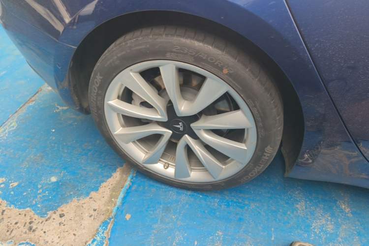 Used Tesla Model 3 2020 Refreshed Version Long-Range Rear-Wheel Drive Right Rear Wheel Hub