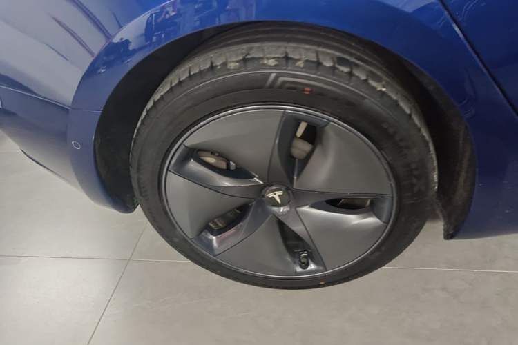 Used Tesla Model 3 2020 Standard Range Rear-Wheel Drive Upgraded Version Right Rear Wheel Hub