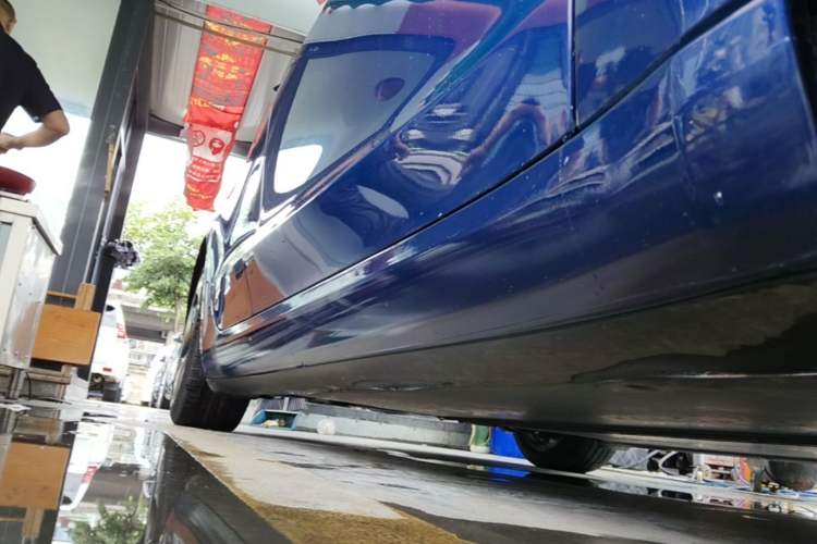 Used Tesla Model 3 2020 Revised Version Standard Range Rear-Wheel Drive – Upgraded Edition Right Side Sill