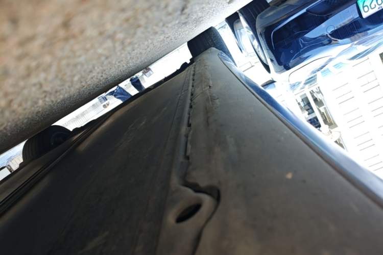 Used Tesla Model 3 2020 Revised Version Standard Range Rear-Wheel Drive – Upgraded Edition Right Side Sill