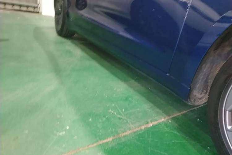 Used Tesla Model 3 2020 Standard Range Rear-Wheel Drive Upgraded Version Right Side Sill