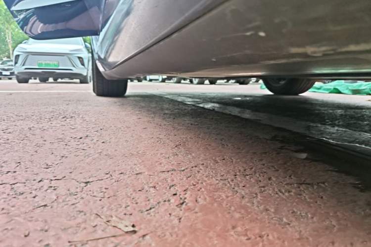 Used Tesla Model 3 2020 Standard Range Rear-Wheel Drive Upgraded Version Right Side Sill