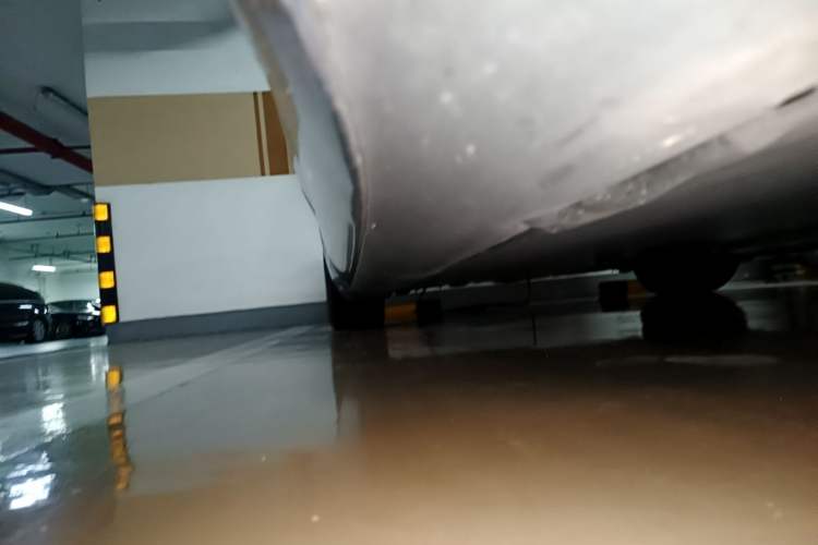 Used Tesla Model 3 2020 Refreshed Version Long-Range Rear-Wheel Drive Right Side Sill