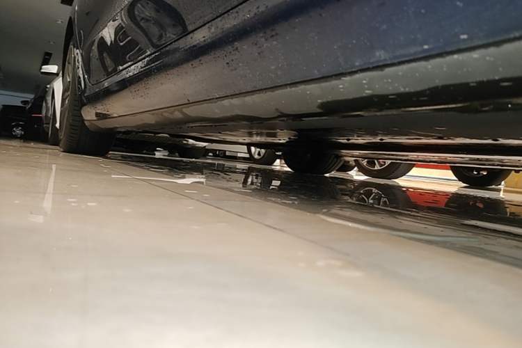 Used Tesla Model 3 2020 Revised Version Standard Range Rear-Wheel Drive – Upgraded Edition Right Side Sill