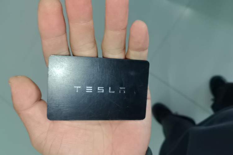 Used Tesla Model 3 2020 Revised Version Standard Range Rear-Wheel Drive – Upgraded Edition Vehicle Key