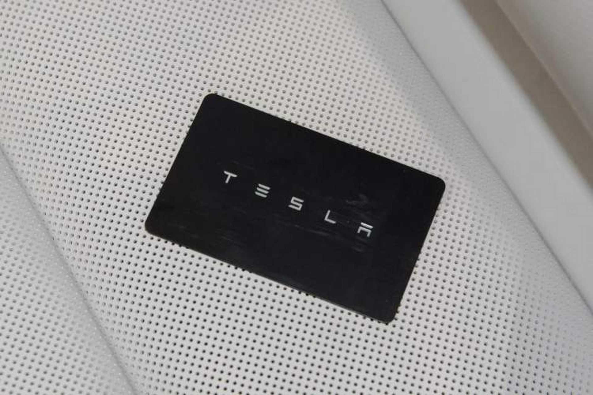 Used Tesla Model 3 2020 Revised Version Standard Range Rear-Wheel Drive – Upgraded Edition Vehicle Key