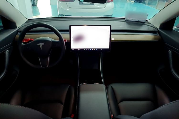 Used Tesla Model 3 2020 Revised Version Standard Range Rear-Wheel Drive – Upgraded Edition Center Console