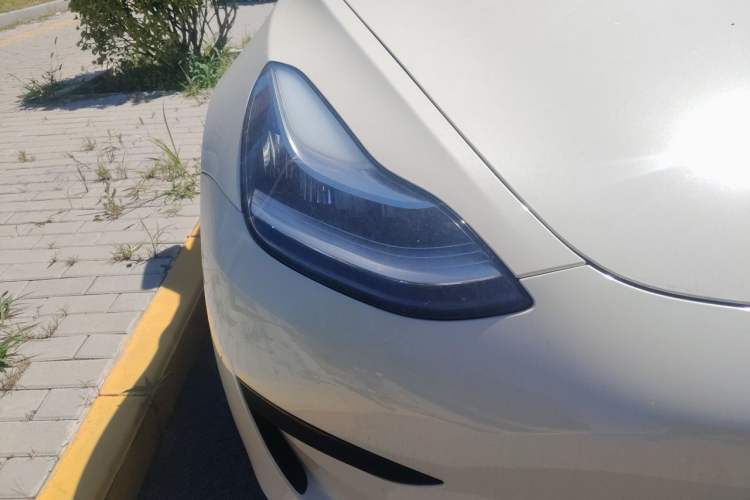 Used Tesla Model 3 2020 Standard Range Rear-Wheel Drive Upgraded Version Right Front Headlight
