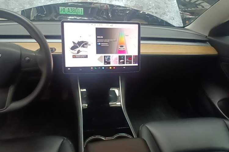 Used Tesla Model 3 2020 Revised Version Standard Range Rear-Wheel Drive – Upgraded Edition Audio And AC Panel