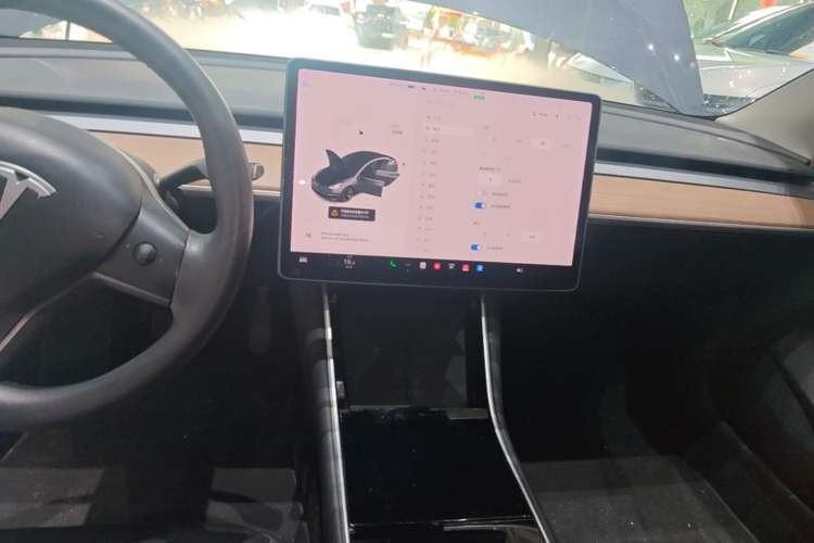 Used Tesla Model 3 2020 Standard Range Rear-Wheel Drive Upgraded Version Audio And AC Panel