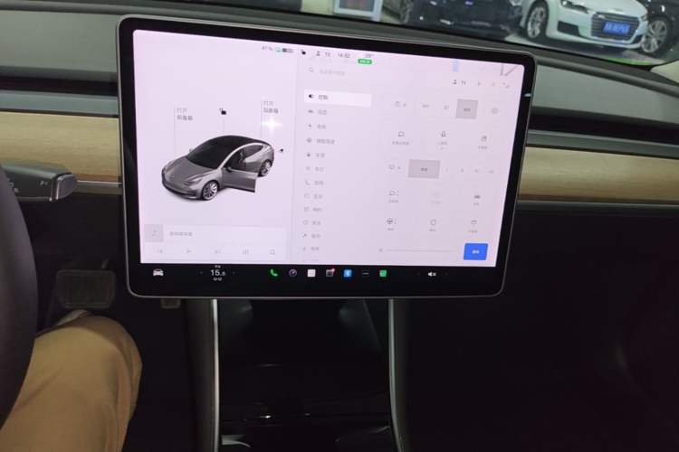 Used Tesla Model 3 2020 Refreshed Version Long-Range Rear-Wheel Drive Audio And AC Panel