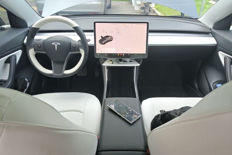 Used Tesla Model 3 2020 Refreshed Version Long-Range Rear-Wheel Drive Center Console