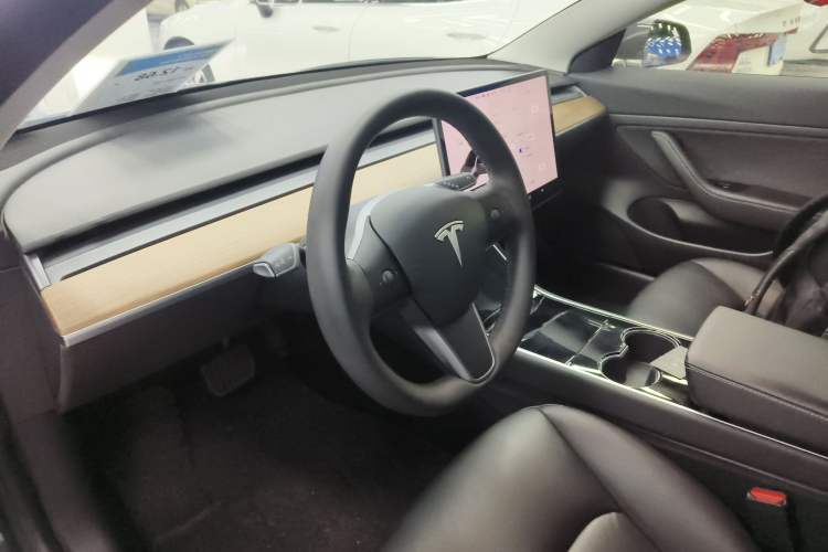 Used Tesla Model 3 2020 Standard Range Rear-Wheel Drive Upgraded Version Center Console