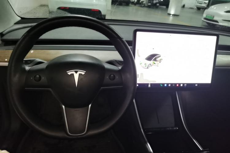 Used Tesla Model 3 2020 Refreshed Version Long-Range Rear-Wheel Drive Center Console