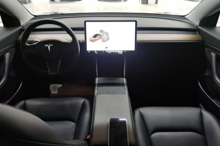 Used Tesla Model 3 2020 Revised Version Standard Range Rear-Wheel Drive – Upgraded Edition Center Console