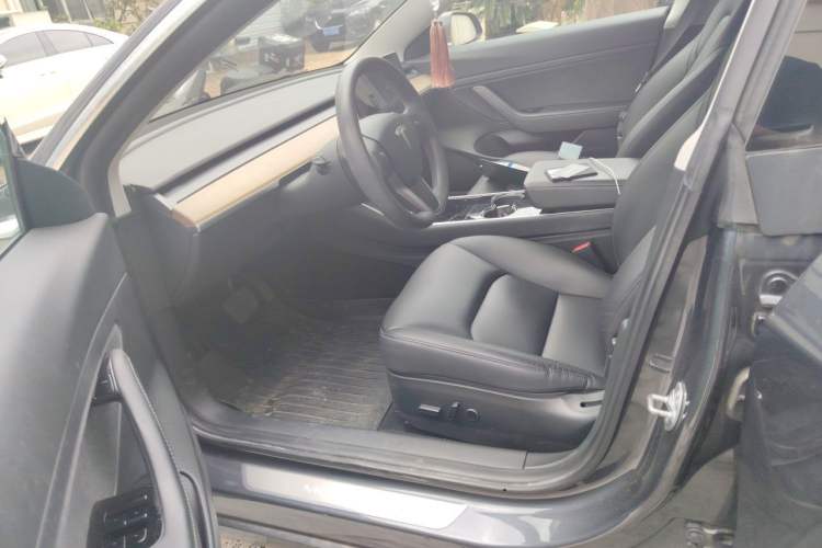 Used Tesla Model 3 2020 Revised Version Standard Range Rear-Wheel Drive – Upgraded Edition Driver Seat
