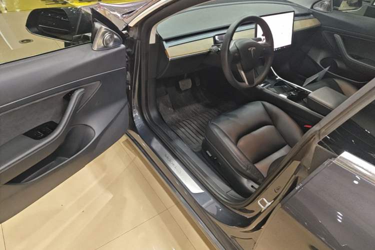 Used Tesla Model 3 2020 Revised Version Standard Range Rear-Wheel Drive – Upgraded Edition Driver Seat