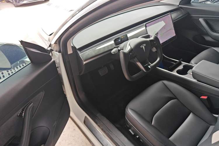 Used Tesla Model 3 2020 Revised Version Standard Range Rear-Wheel Drive – Upgraded Edition Driver Seat