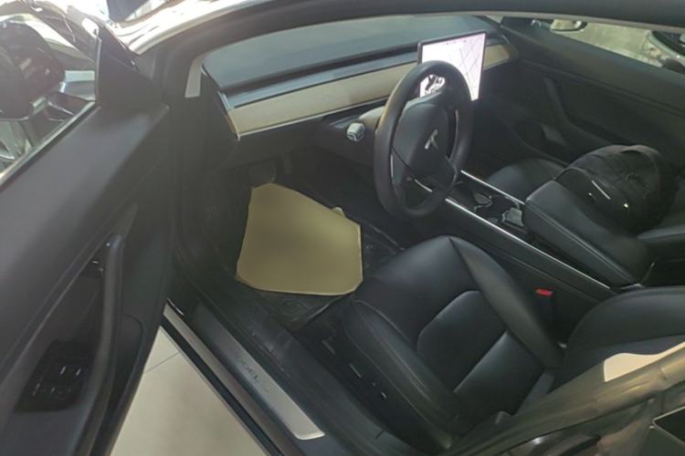 Used Tesla Model 3 2020 Revised Version Standard Range Rear-Wheel Drive – Upgraded Edition Driver Seat