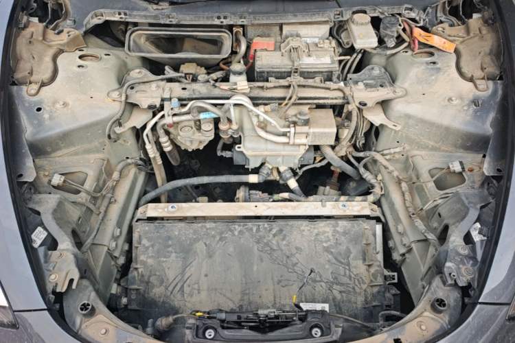 Used Tesla Model 3 2020 Long-Range Rear-Wheel-Drive Version Engine Bay