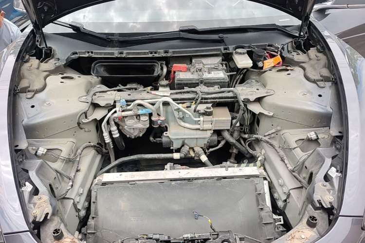 Used Tesla Model 3 2020 Refreshed Version Long-Range Rear-Wheel Drive Engine Bay