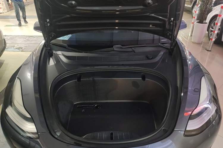 Used Tesla Model 3 2020 Standard Range Rear-Wheel Drive Upgraded Version Engine Bay