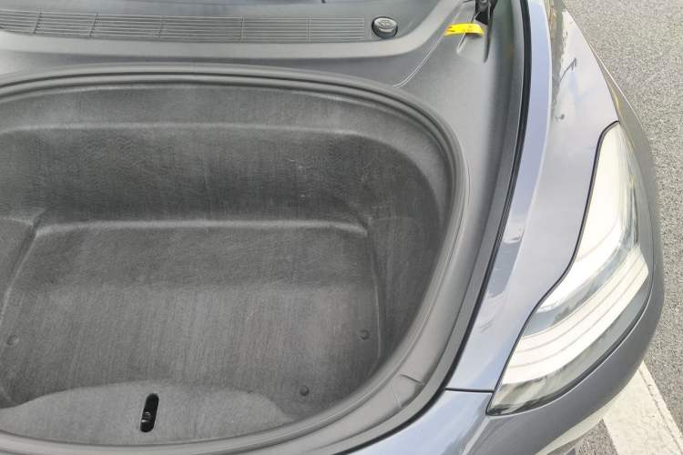 Used Tesla Model 3 2020 Refreshed Version Long-Range Rear-Wheel Drive Engine Bay Left