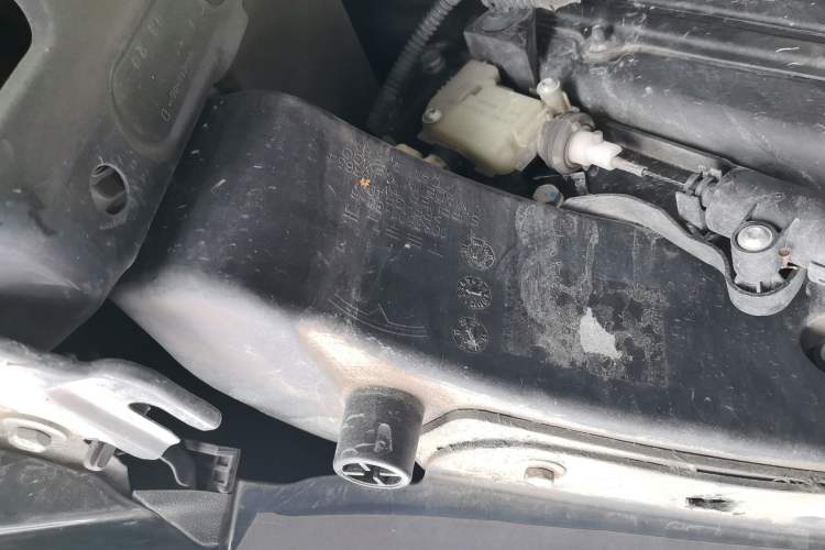 Used Tesla Model 3 2020 Standard Range Rear-Wheel Drive Upgraded Version Engine Bay Right
