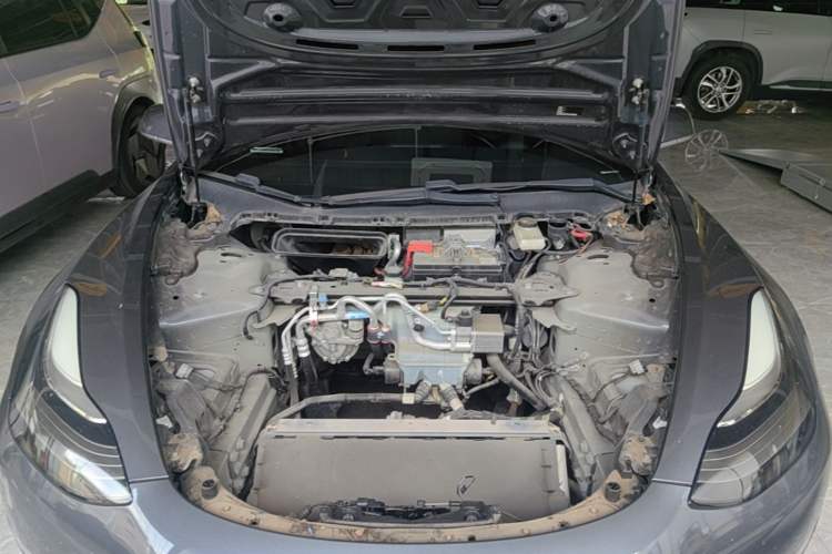 Used Tesla Model 3 2020 Refreshed Version Long-Range Rear-Wheel Drive Engine Bay