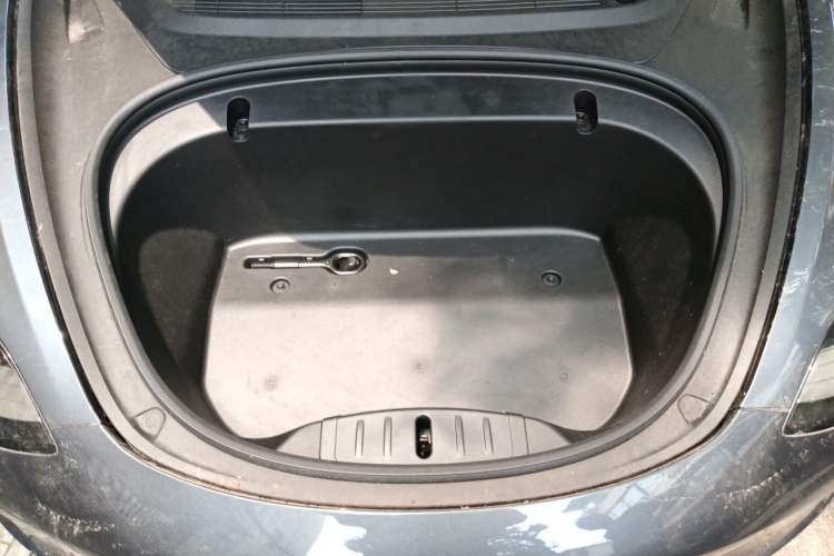 Used Tesla Model 3 2020 Revised Version Standard Range Rear-Wheel Drive – Upgraded Edition Engine Bay