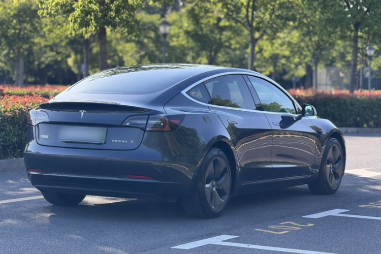 Used Tesla Model 3 2020 Refreshed Version Long-Range Rear-Wheel Drive Exterior 1