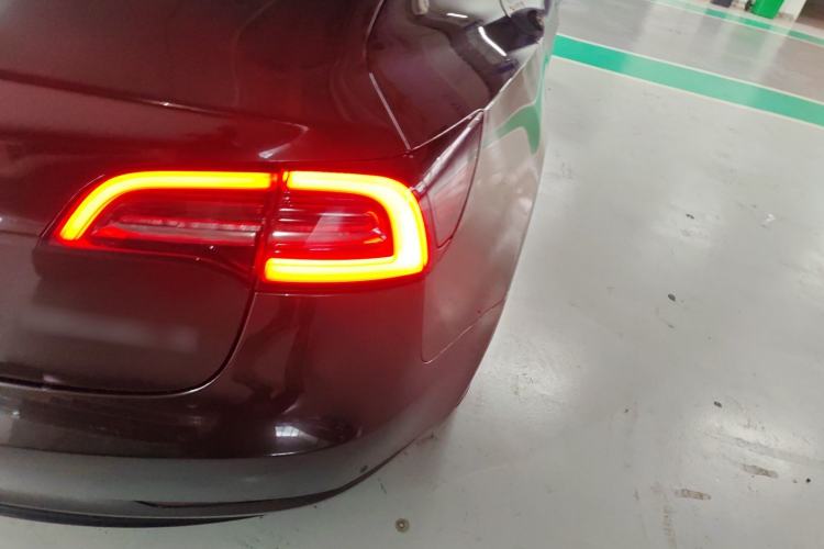 Used Tesla Model 3 2020 Standard Range Rear-Wheel Drive Upgraded Version Exterior 3