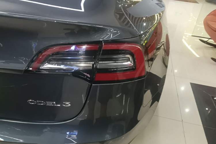 Used Tesla Model 3 2020 Revised Version Standard Range Rear-Wheel Drive – Upgraded Edition Exterior 3