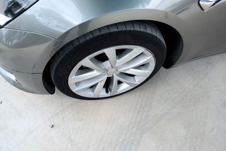 Used Tesla Model 3 2020 Revised Version Standard Range Rear-Wheel Drive – Upgraded Edition Exterior 4