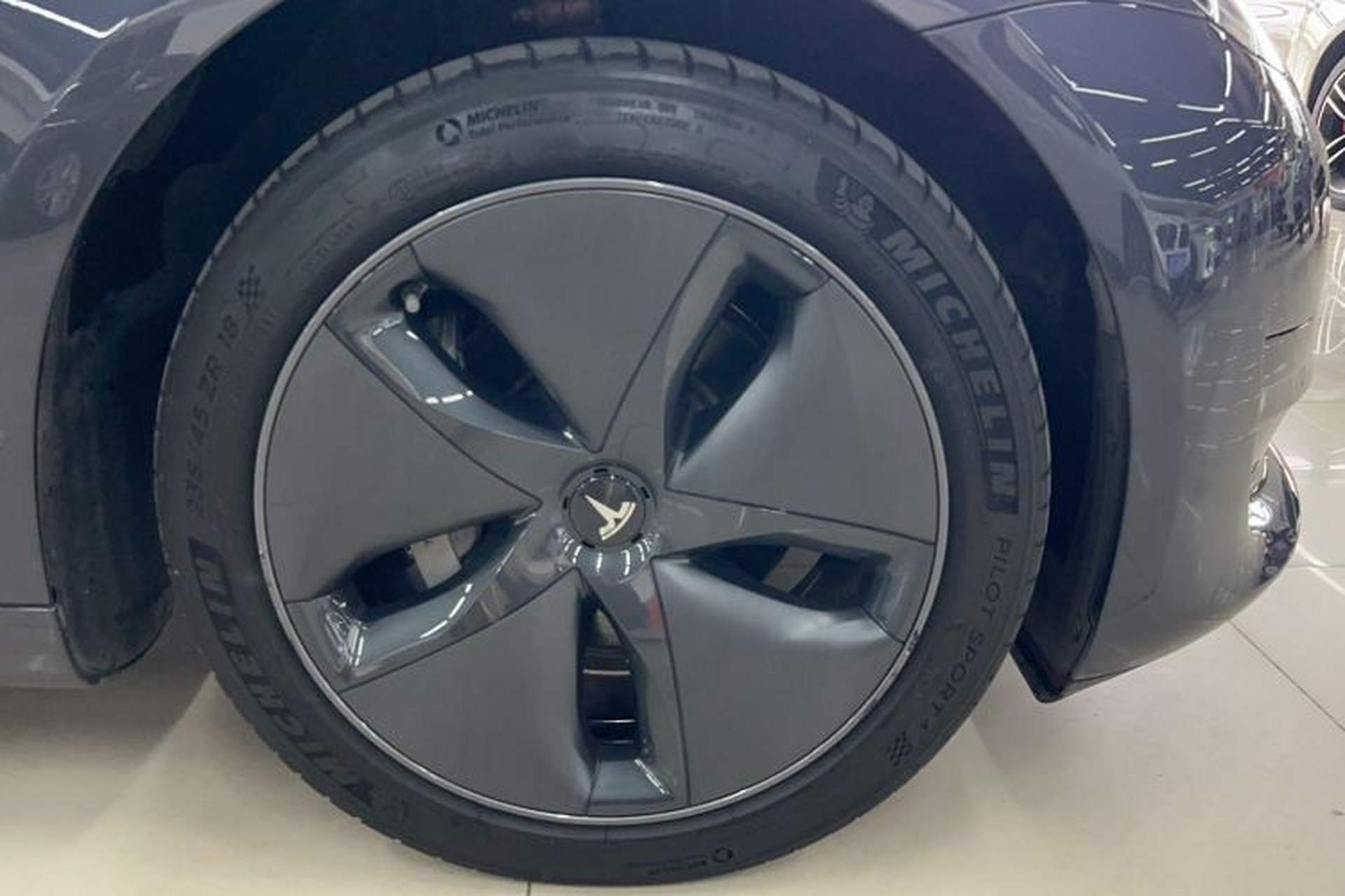Used Tesla Model 3 2020 Revised Version Standard Range Rear-Wheel Drive – Upgraded Edition Exterior 4